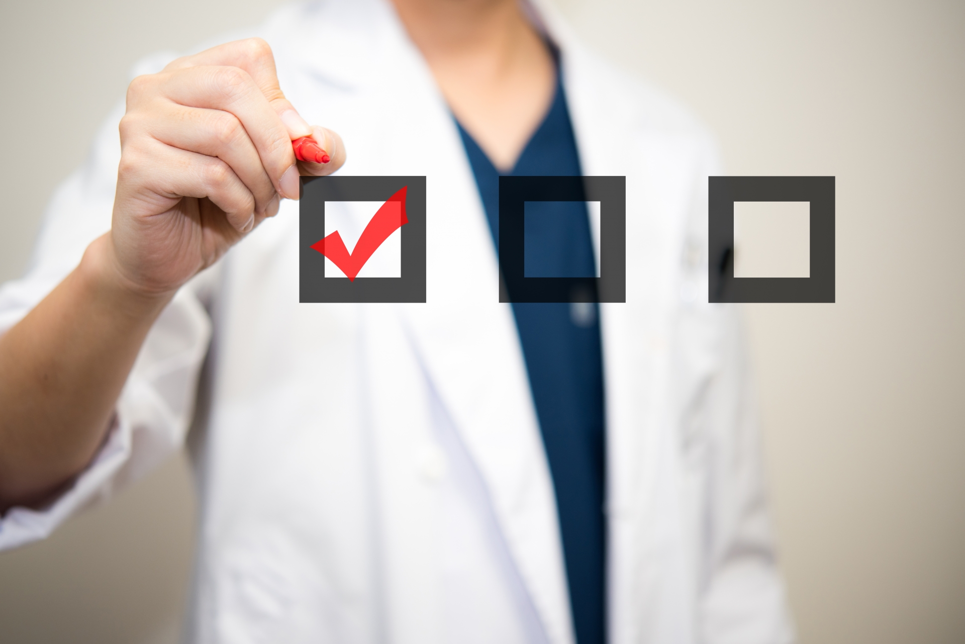 インビザライン矯正で後悔しないために知っておきたい3つのコツ